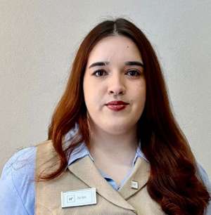 ALBA PINILLA ASISTENTE DE PACIENTES Y APOYO A GERENCIA