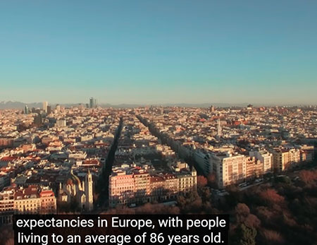Méline Liu, de TheHumanWareProject , visitó Clínica Neleva
